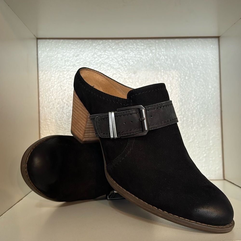 Vionic Black Suede Block Heel Mules Buckle Slip On Comfort Shoes Minimalist